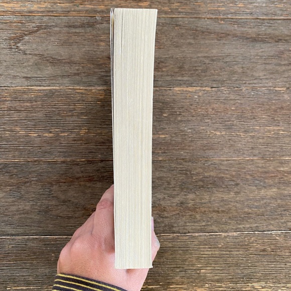 American Black Widow by Gregg Olsen - Picture 4 of 5